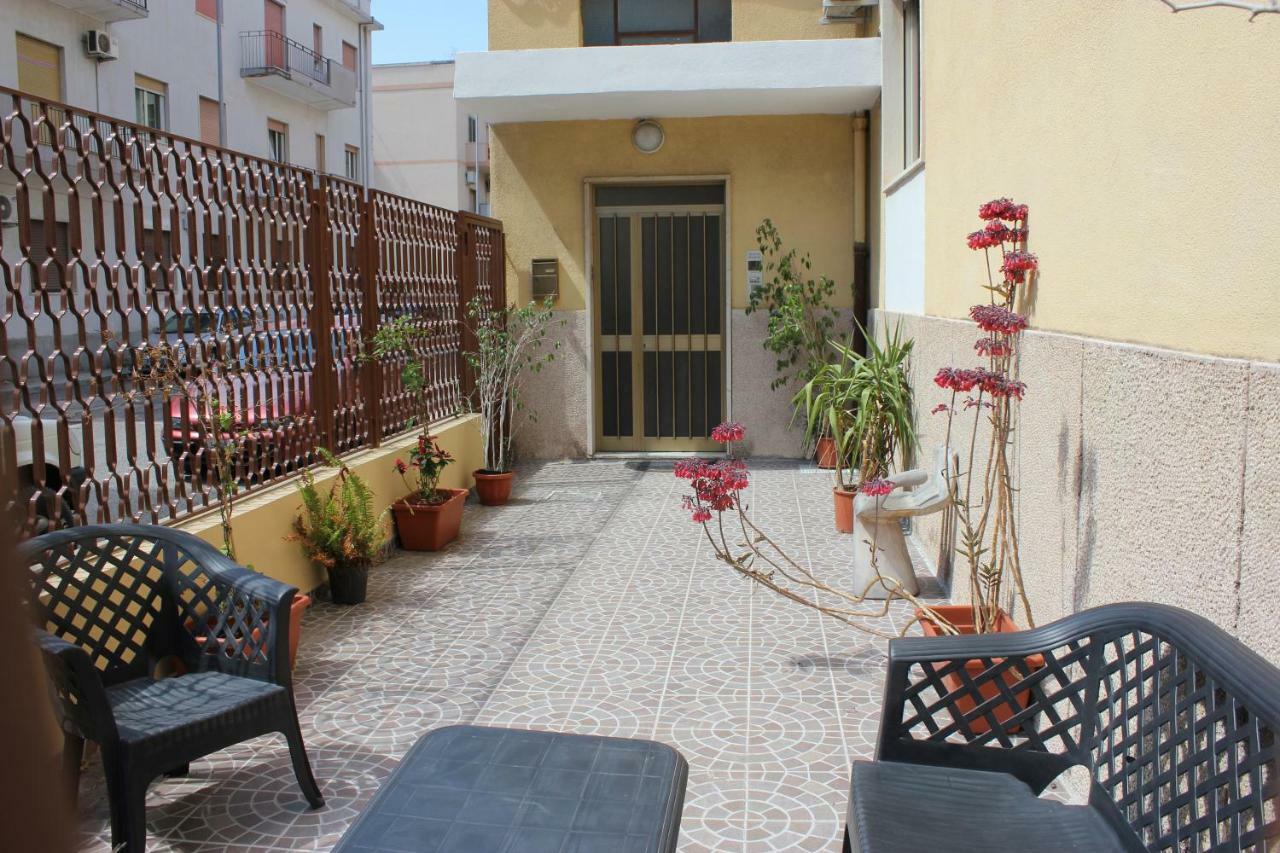 A Casa Di Marcy Bed and Breakfast Reggio di Calabria Buitenkant foto